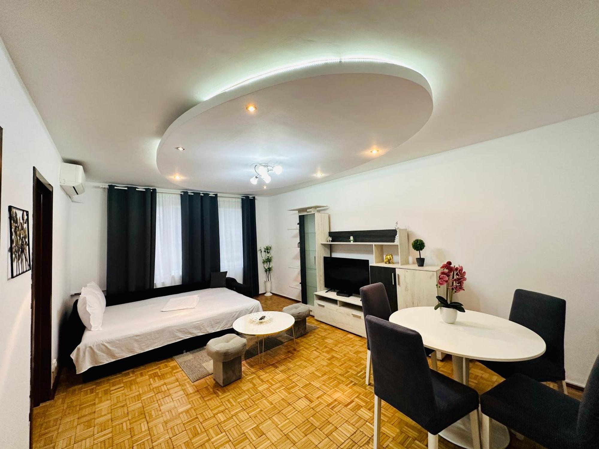 Chic Comfort 1Bdr With Landmark View - Concerthall Бухарест Экстерьер фото